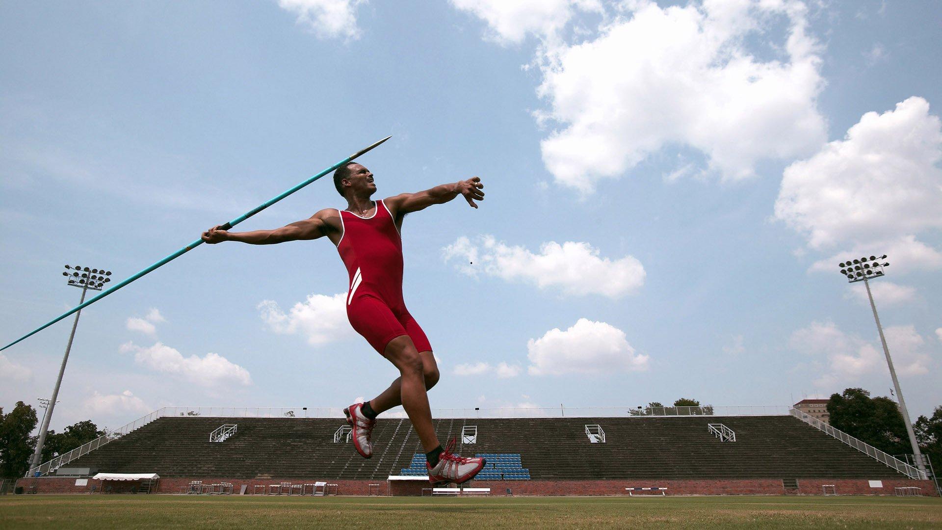 约基奇总冠军数量不足 历史最佳中锋之路尚远