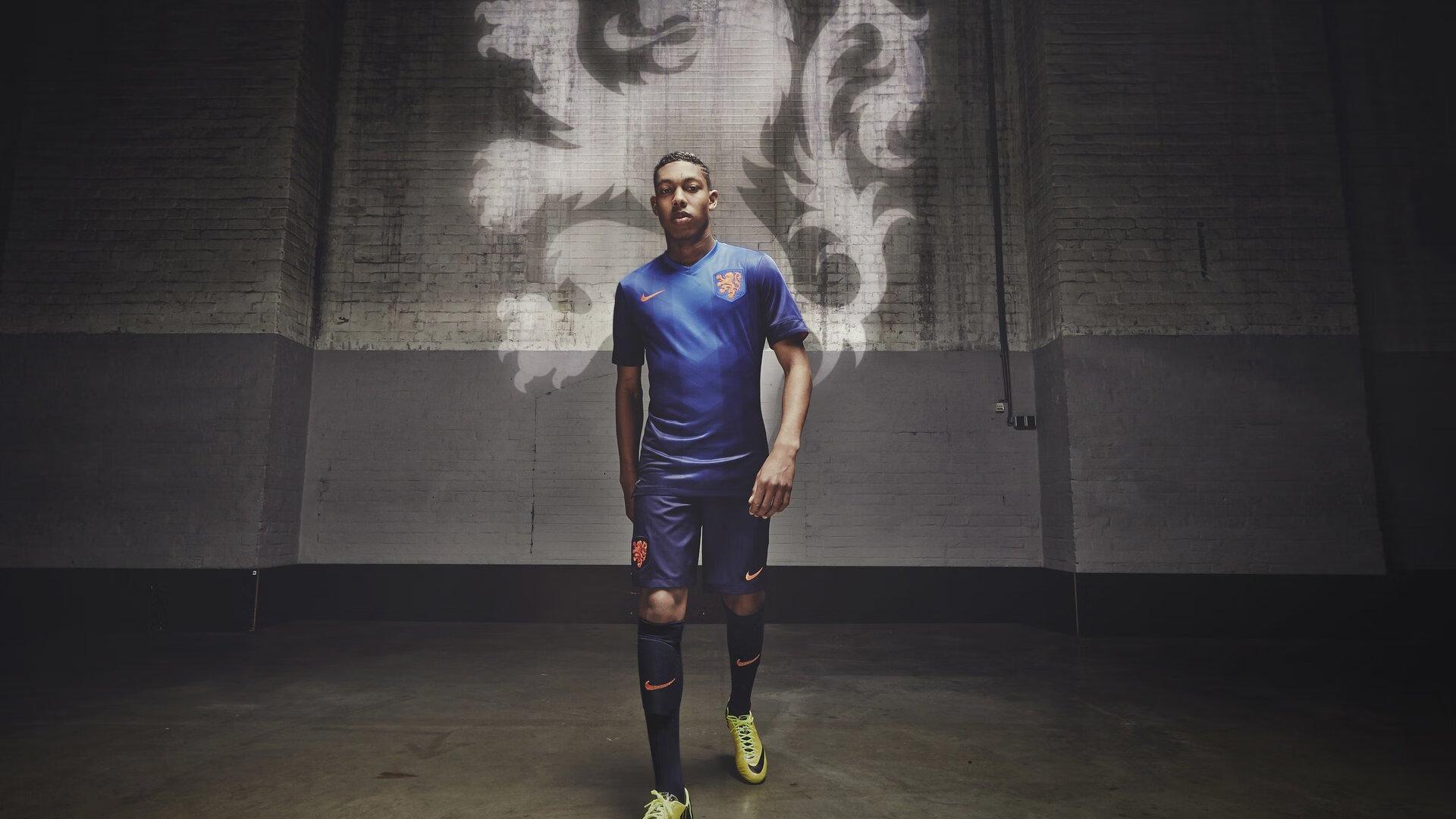 克劳福德正式光荣退役 篮球名人堂大门为金哨敞开